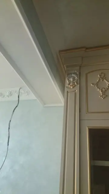 Обрамление ниши и карниз